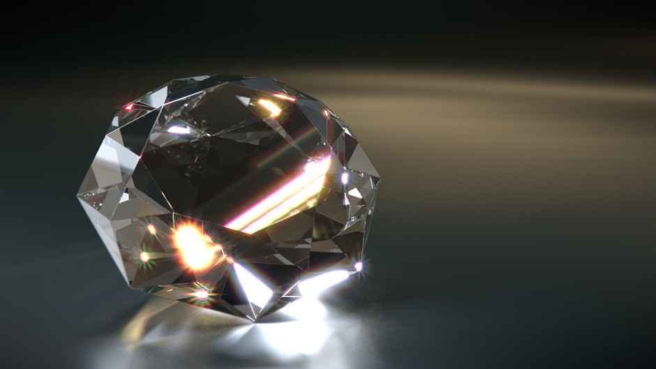 L. DiCaprio išgarsinti sintetiniai deimantai: ar gali pranokti natūralius? 