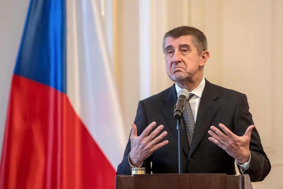 Čekijos premjeras A. Babišas po pralaimėtų rinkimų nusprendė pereiti į opoziciją