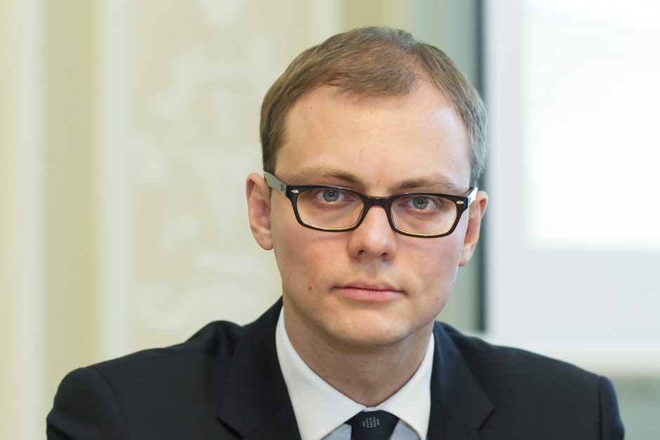 Viceministras: Lietuva nenutraukia garbės konsulo Kryme veiklos  