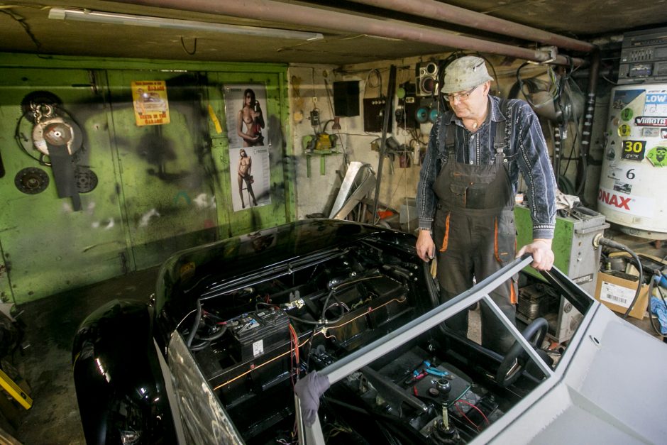 Šančių auksarankio garaže gimsta išskirtiniai automobiliai