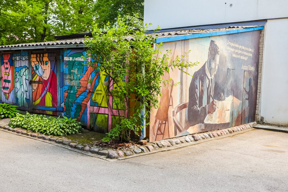 Kaune plečiasi gatvės meno galerija – piešiniu įamžintas buvęs premjeras