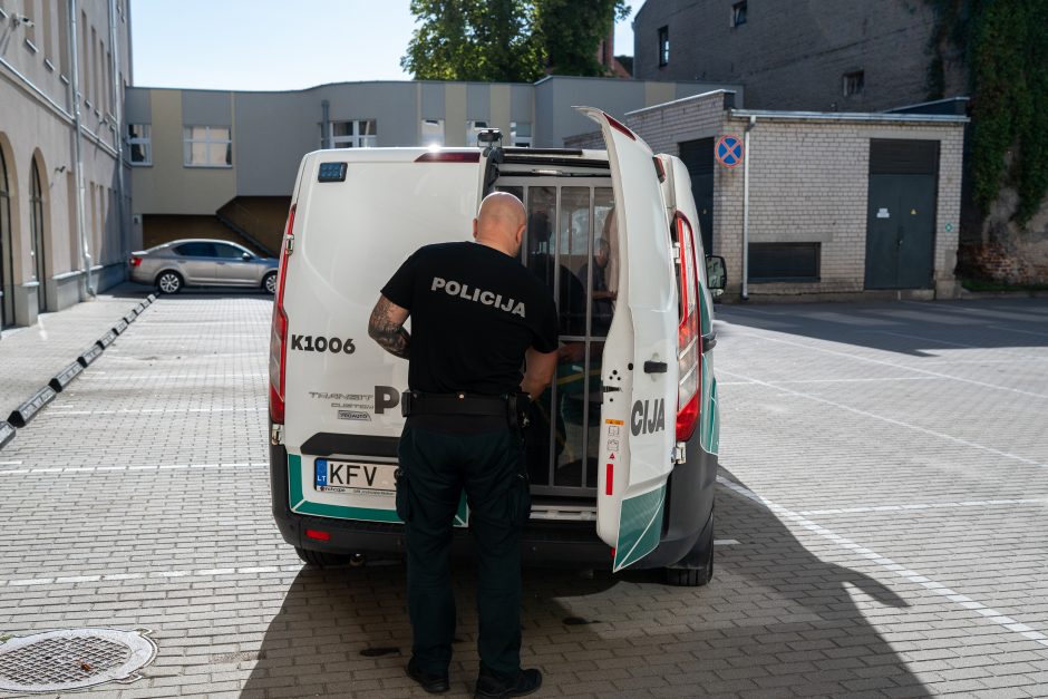 Sukrečiantis nusikaltimas pakaunėje: paaiškėjo, kad 17-metės prievartautojas jau teistas už tą patį