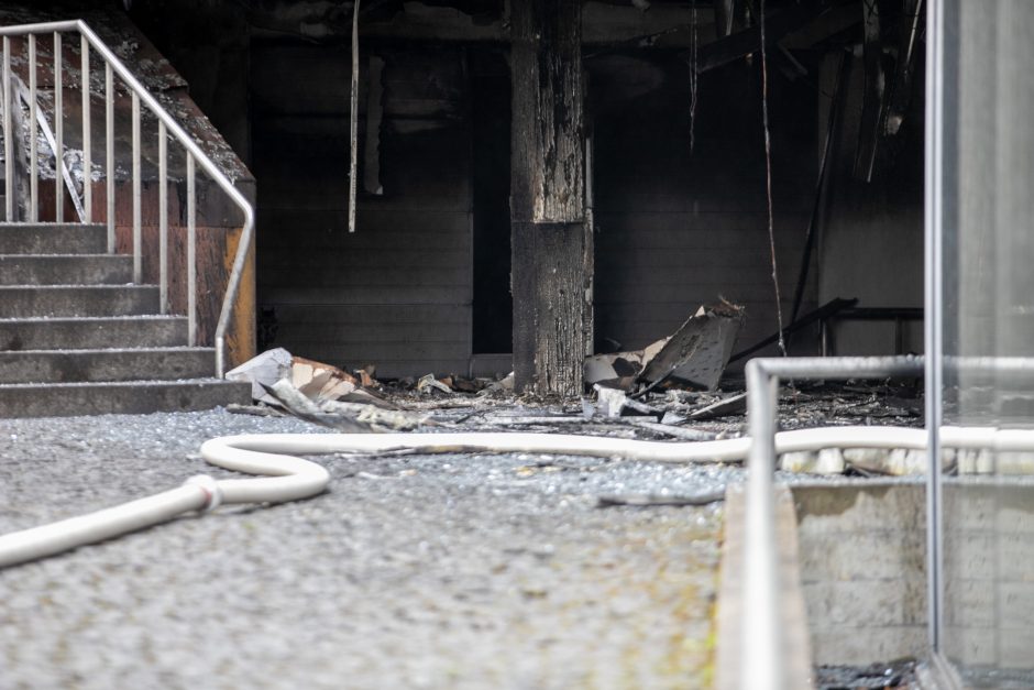 Neeilinis gaisras pačiame Kauno centre: ką užfiksavo vaizdo kameros