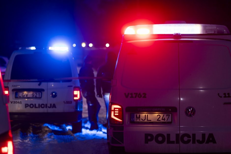Drama Vilniaus rajone: policininko nušautos moters sūnus žada kreiptis į teismą
