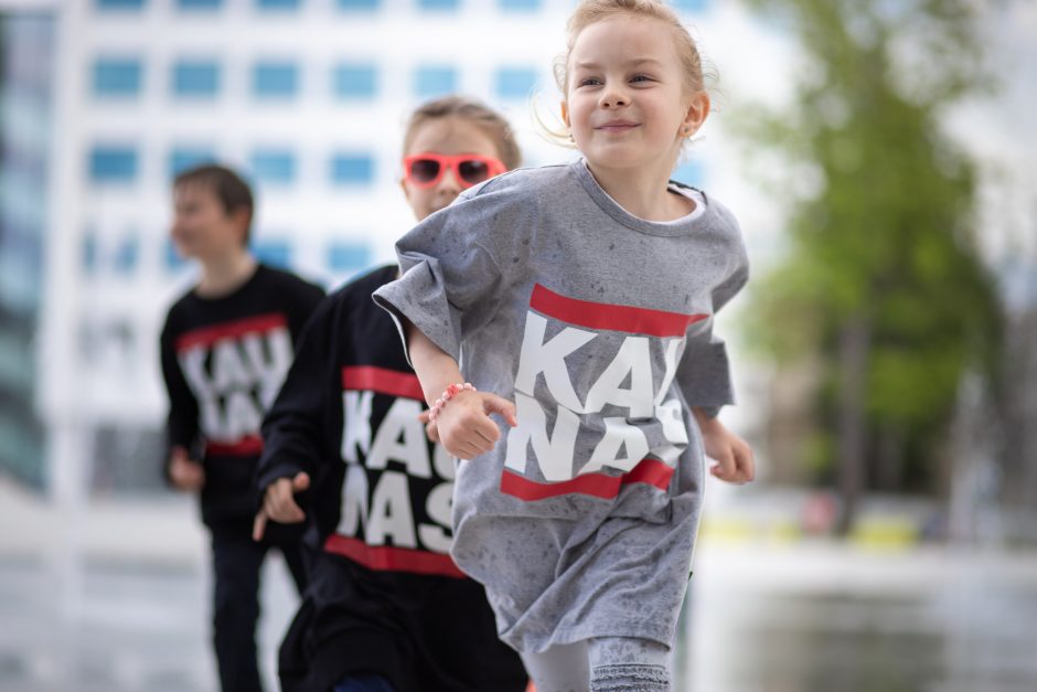 Keli tūkstančiai Kauno vaikų galės nerti į vasariškus nuotykius: prasideda registracija į stovyklas