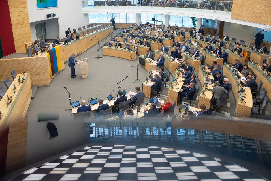 Po audringų diskusijų Seimas nusprendė svarstyti kanapių dekriminalizavimo klausimą