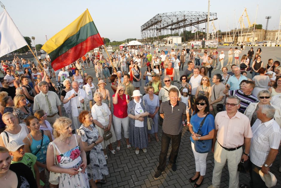Lietuviai visame pasaulyje giedos „Tautišką giesmę“