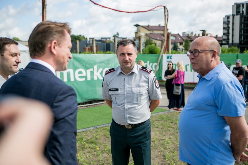 Įkasta kapsulė paskelbė naujojo Kauno policijos komisariato statybų pradžią