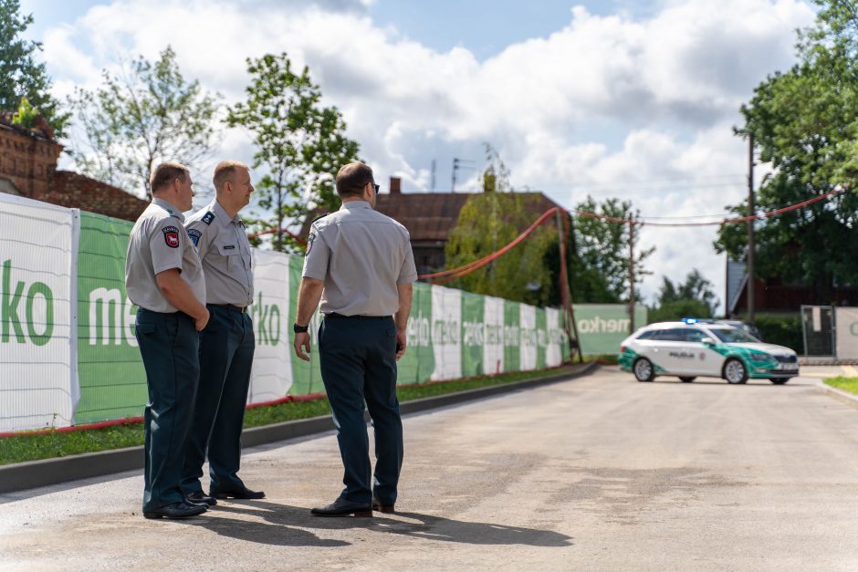 Įkasta kapsulė paskelbė naujojo Kauno policijos komisariato statybų pradžią