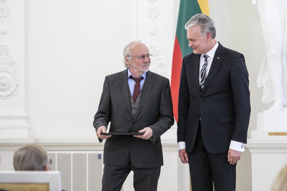 Prezidentūroje apdovanoti nacionalinės premijos laureatai