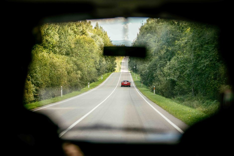 Istoriniai automobiliai riedės pietų ir pietryčių Lietuvos keliais