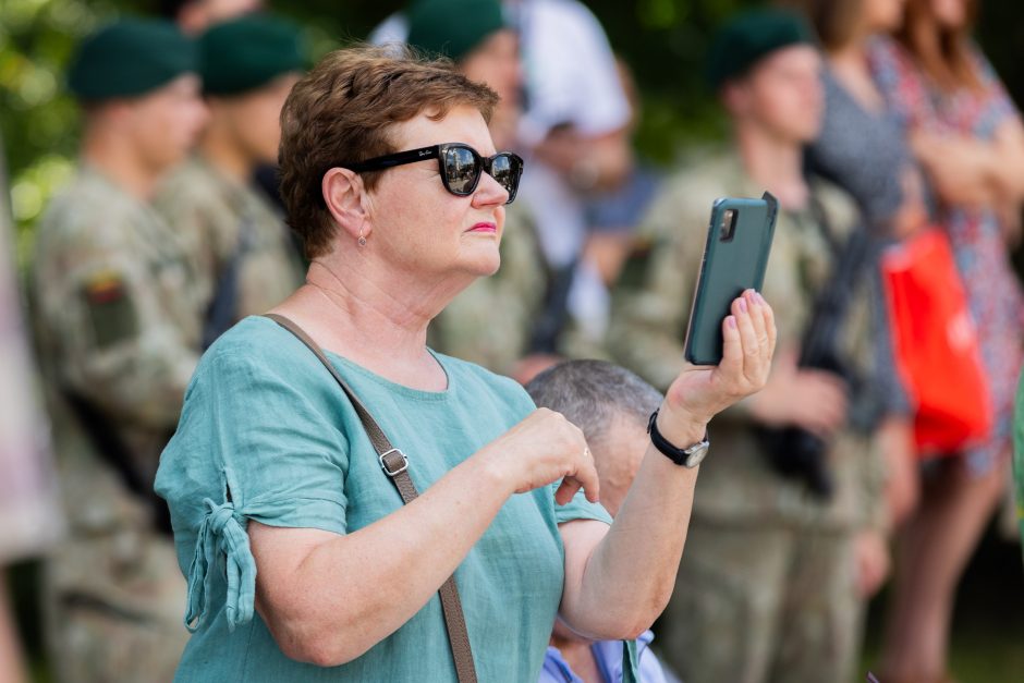 G. Nausėda Lietuvos kariams: darysiu viską, kad netektų jūsų matyti mūšio lauke