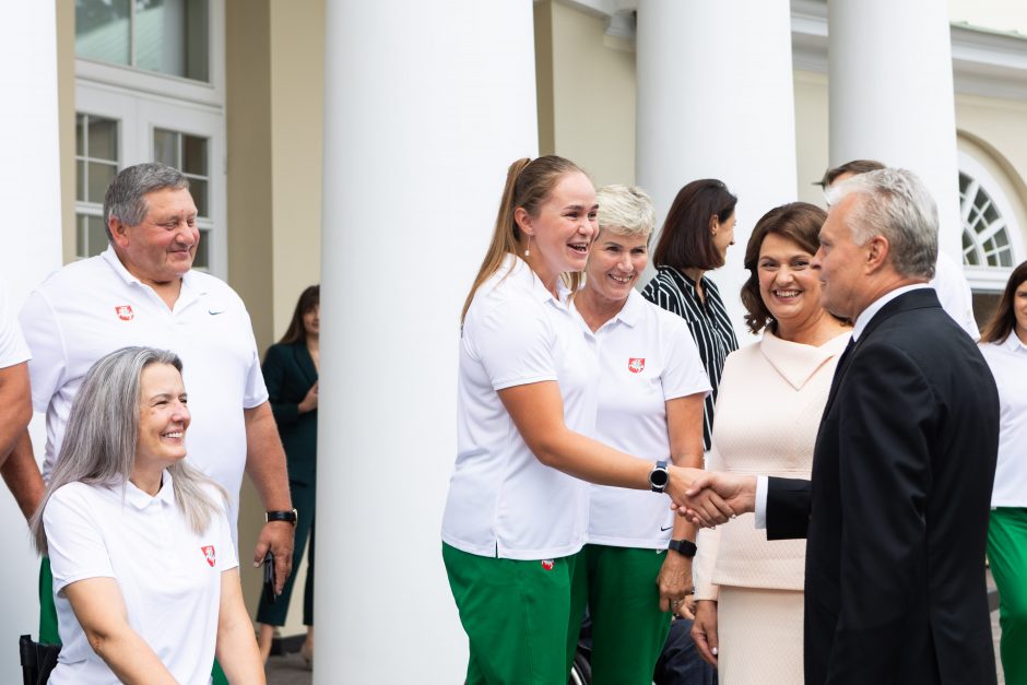 G. Nausėda į Paryžių išlydėjo paralimpiečius: didelę pergalės dalį jūs jau nukalėte