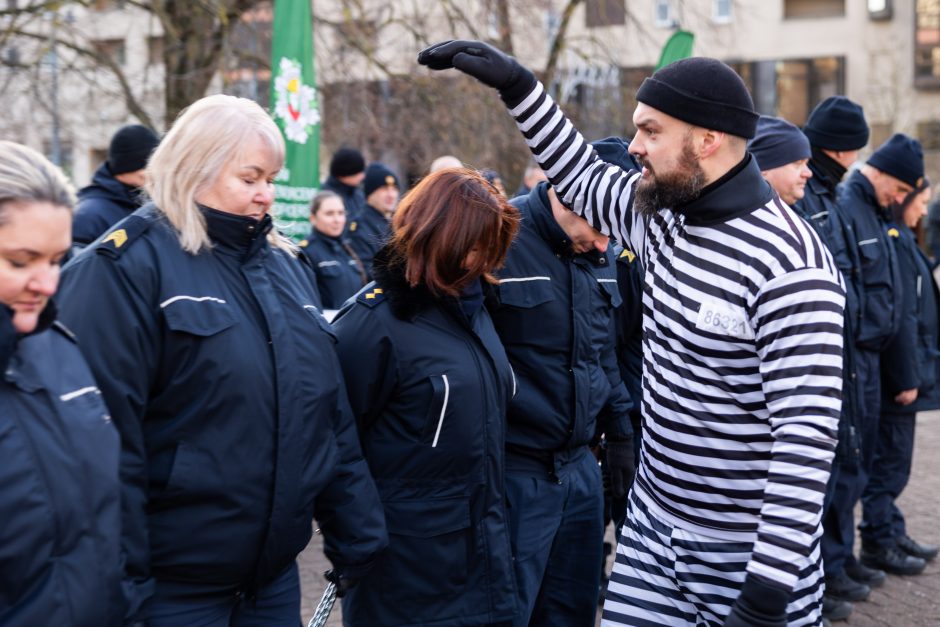 Įkalinimo įstaigų darbuotojų protestas