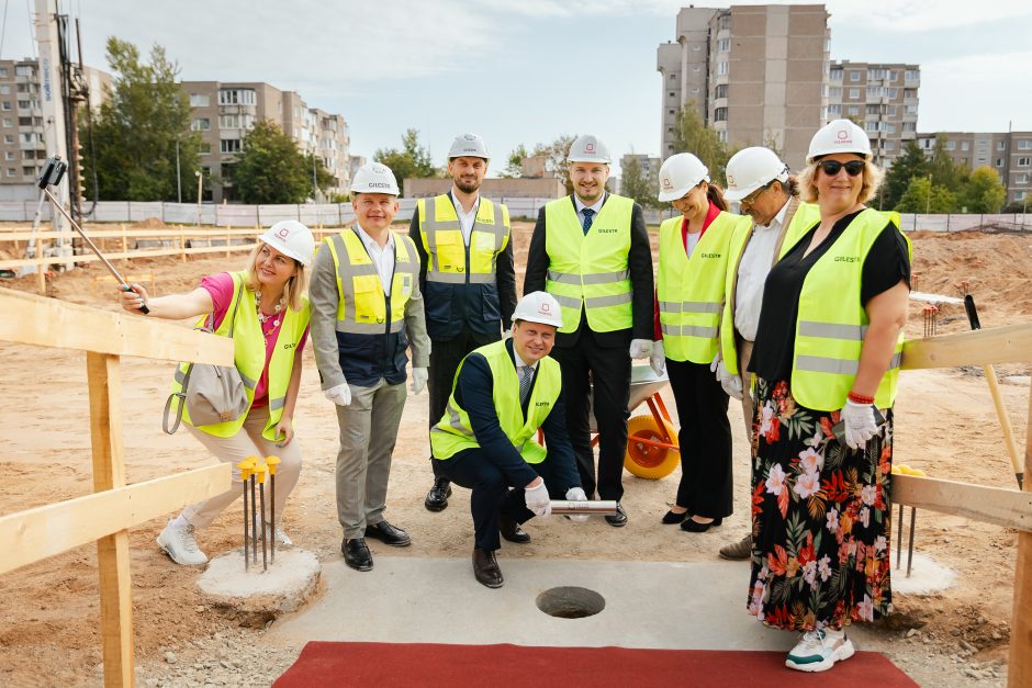 Vilniaus Pilaitės mikrorajone pradedamos naujo vaikų darželio su baseinu statybos