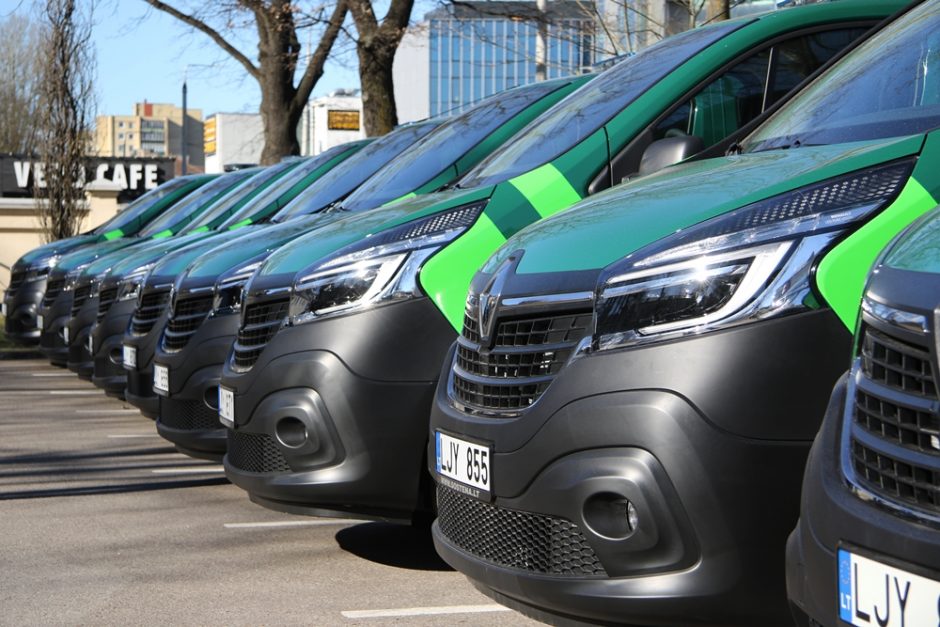 Už ES lėšas pasieniečiai įsigijo 12 naujų mikroautobusų