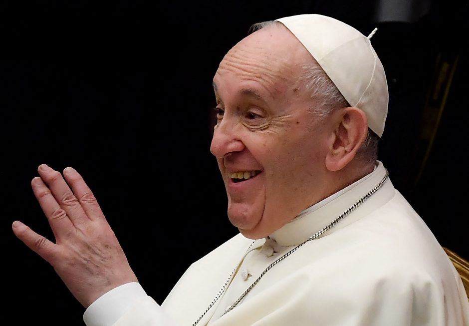 Popiežius ragina siekti taikos Ukrainoje