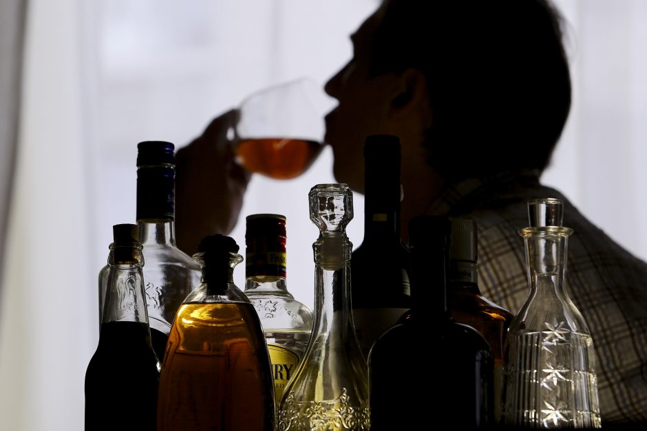Prekyba svaigiaisiais gėrimais turėtų būti laisvesnė?