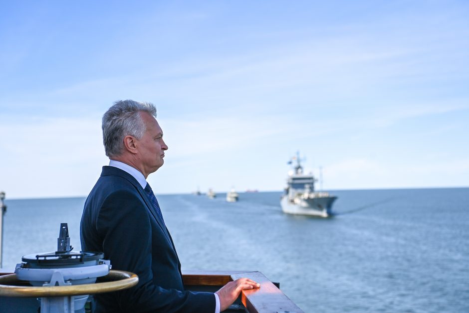 G. Nausėda dalyvavo Jūros šventėje, pagerbė žuvusiuosius Baltijos jūroje
