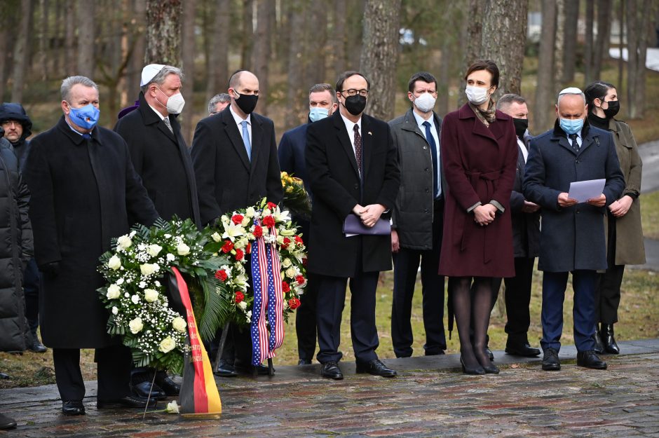 Panerių memoriale pagerbtos Holokausto aukos
