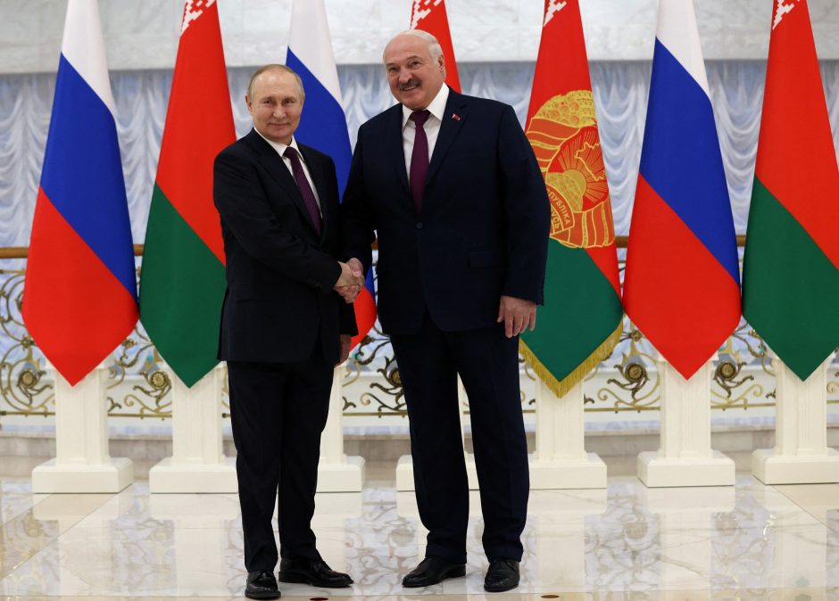 A. Lukašenka ragina „sunkiais laikais“ laikytis vienybės su Maskva