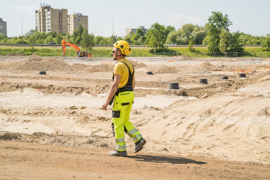 Verslo miestelio „Urban HUB“ statybų pradžią paskelbė įkurdinta bičių bendruomenė