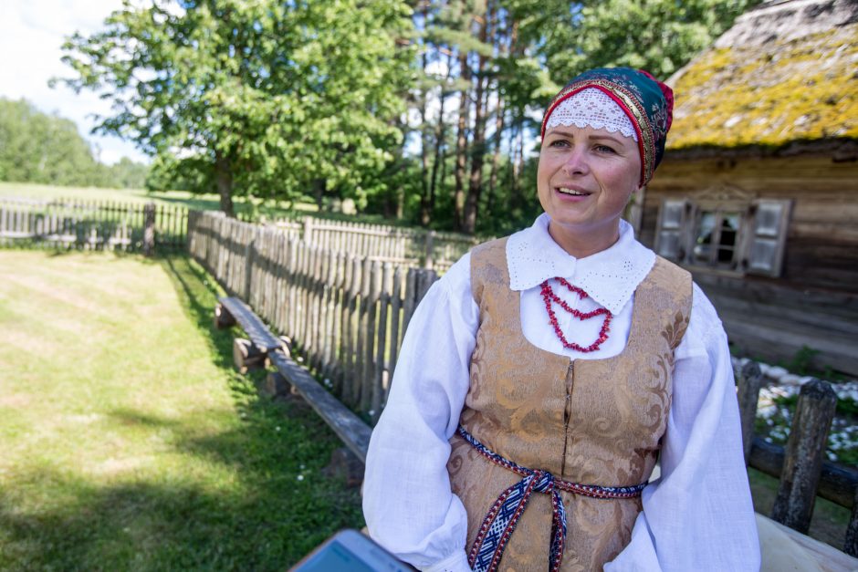 Už ąžuolo vainiką – Jono vaišės