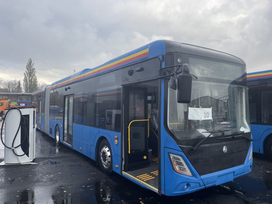 „Klaipėdos paslaugos“: elektrinius autobusus dar reikia prisijaukinti
