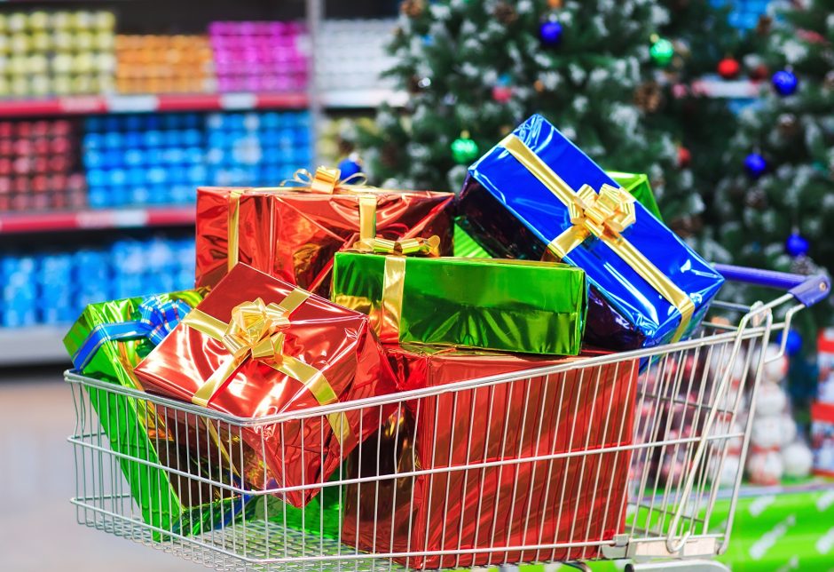 Tyrimas: gyventojai kalėdinėms dovanoms šiemet išleis daugiau