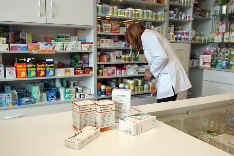 Farmakotechnikams Seimas leido be vaistininkų priežiūros dirbti iki 2023-ųjų liepos
