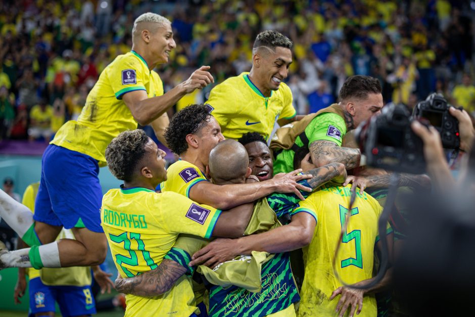 Be Neymaro žaidę brazilai užsitikrino ramią ateitį