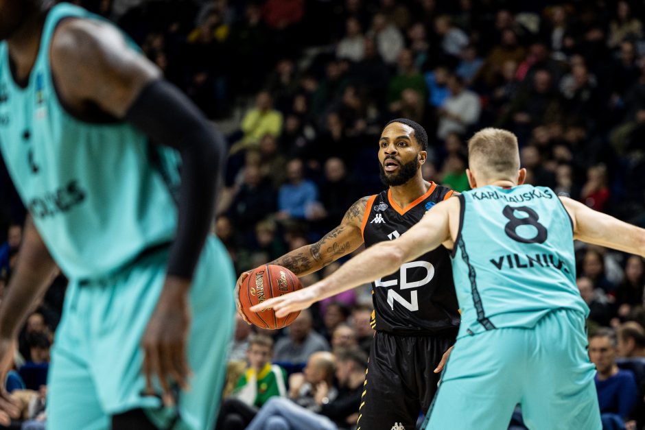 Europos taurė: Vilniaus „Wolves“ – Londono „Lions“ 87:101