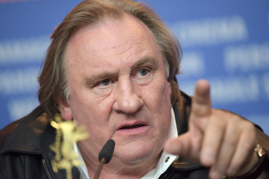 Prancūzų aktorius G. Depardieu prašo nutraukti tyrimą dėl kolegės išprievartavimo