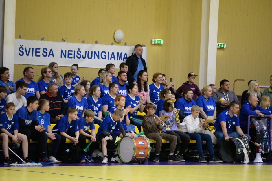 Vilniaus „Šviesos“ rankininkams iki trečio iš eilės čempionų titulo trūksta vienos pergalės