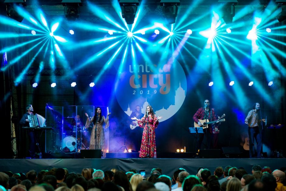 Festivalyje „Untold City“ nostalgiškai suskambo grupės „Skylė“ garsiausios dainos