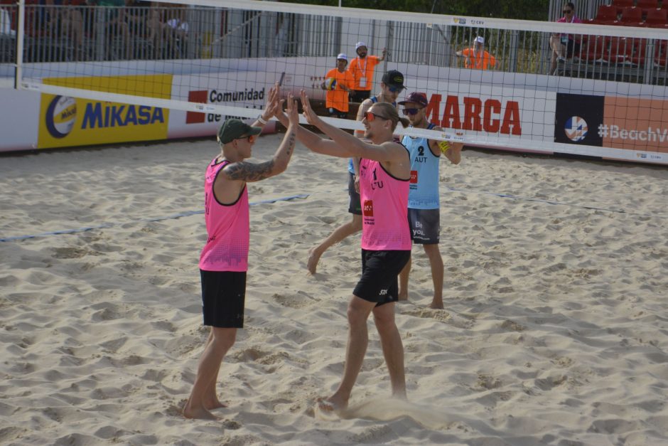 Paplūdimio tinklininkai P. Stankevičius ir A. Knašas sėkmingai įveikė turnyro Madride kvalifikaciją