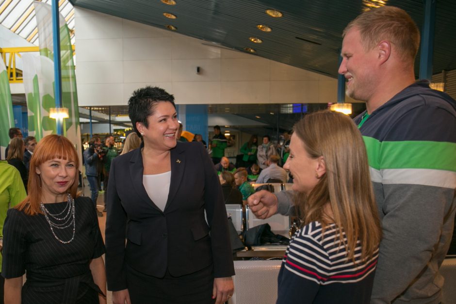 Sportininkus į jaunimo olimpines žaidynes išlydėjo ir ministrė, ir elitiniai atletai