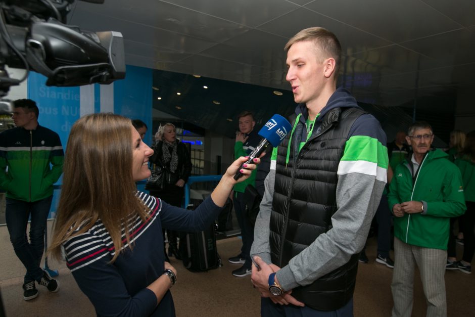 Sportininkus į jaunimo olimpines žaidynes išlydėjo ir ministrė, ir elitiniai atletai