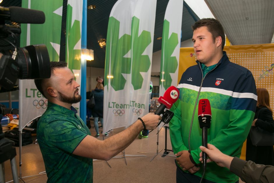 Sportininkus į jaunimo olimpines žaidynes išlydėjo ir ministrė, ir elitiniai atletai