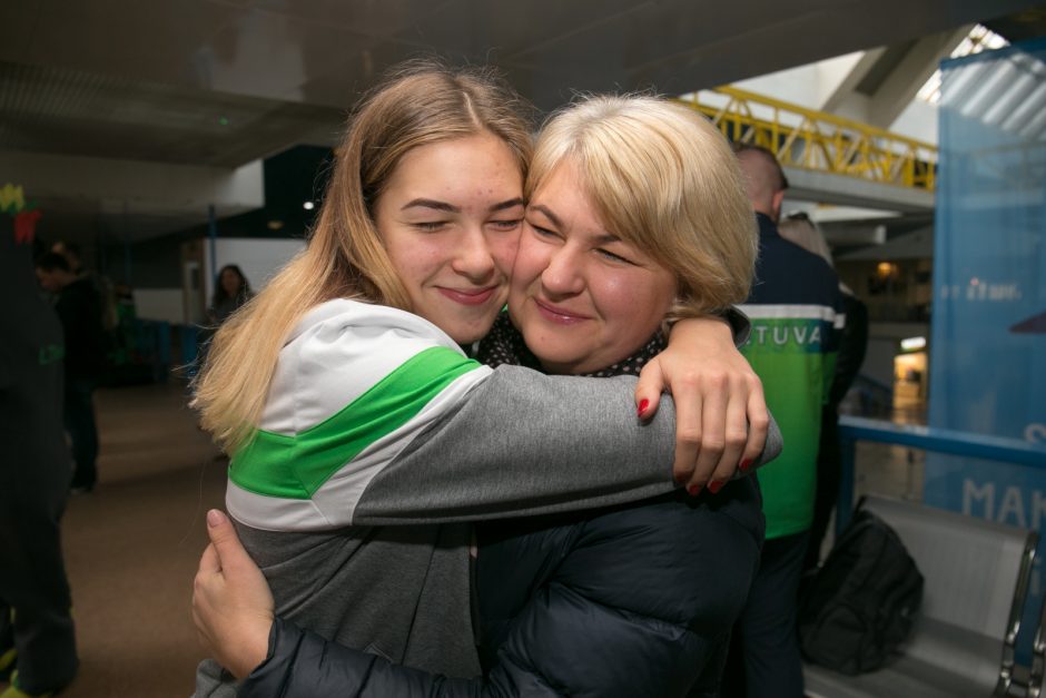 Sportininkus į jaunimo olimpines žaidynes išlydėjo ir ministrė, ir elitiniai atletai