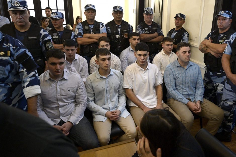 Penki Argentinos regbio žaidėjai nuteisti kalėti iki gyvos galvos už žmogžudystę 