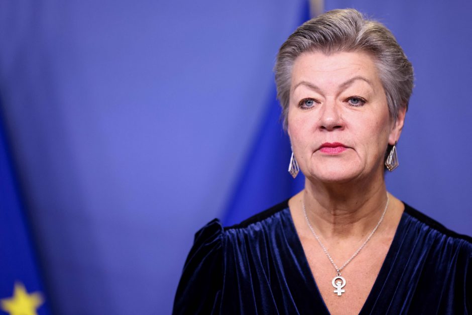 Eurokomisarė išreiškė susirūpinimą dėl Irane sulaikyto ES diplomato iš Švedijos