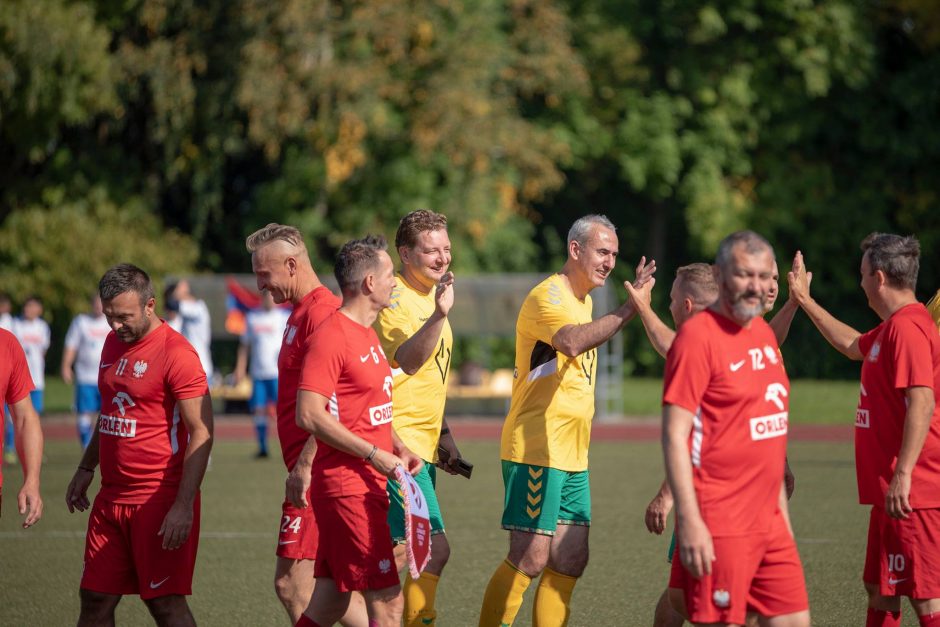 Žurnalistų futbolo šventėje – titulą apgynę svečiai ir nauji Lietuvos čempionai