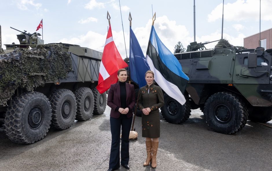 Estijos premjerė reikalauja stipresnio NATO buvimo Baltijos šalyse