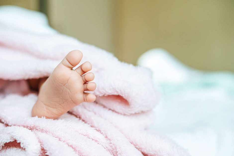 Lenkijoje septynių vaikų motina pagimdė „stebuklingą“ penketuką
