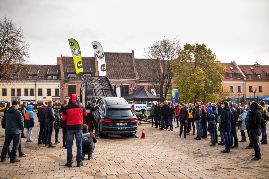 Visureigių teste labiausiai stebino elektromobilis