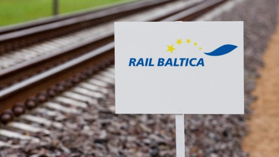 Siūloma pradėti žemės paėmimo „Rail Baltica“ geležinkeliui procedūras