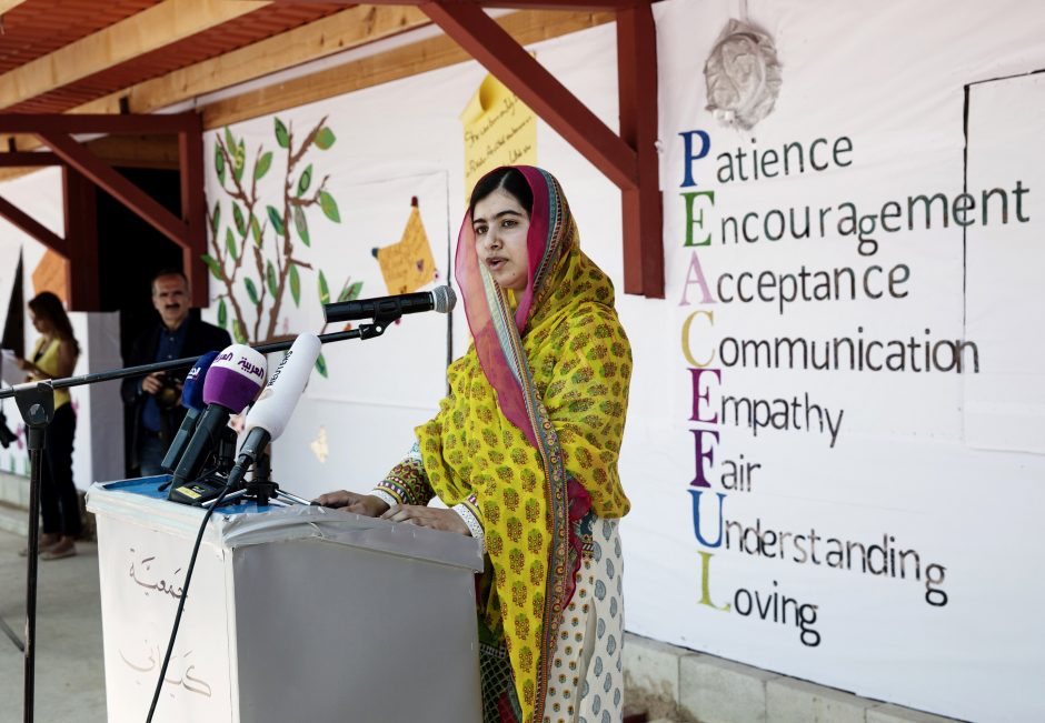 Malala Londone puikiai išlaikė nacionalinius mokyklos egzaminus
