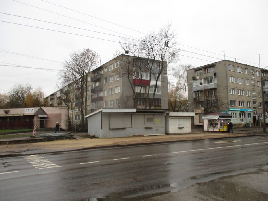 Kioskai, prie kurių nutįsdavo pirkėjų eilės, nedirba jau keturis mėnesius