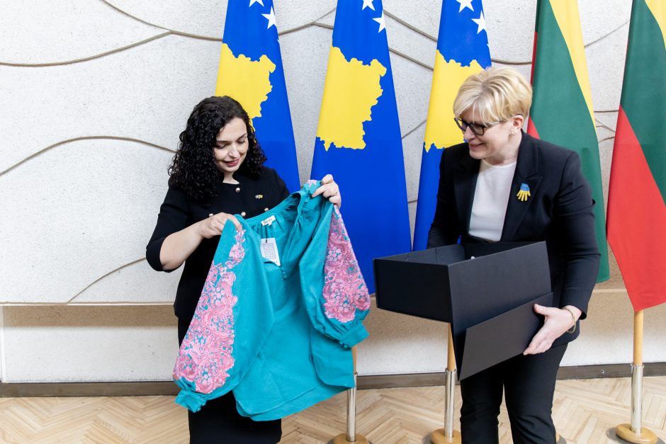 Lietuvos premjerės ir Kosovo prezidentės susitikime aptarta saugumo padėtis Europoje